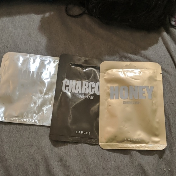 Face masks - Picture 2 of 2